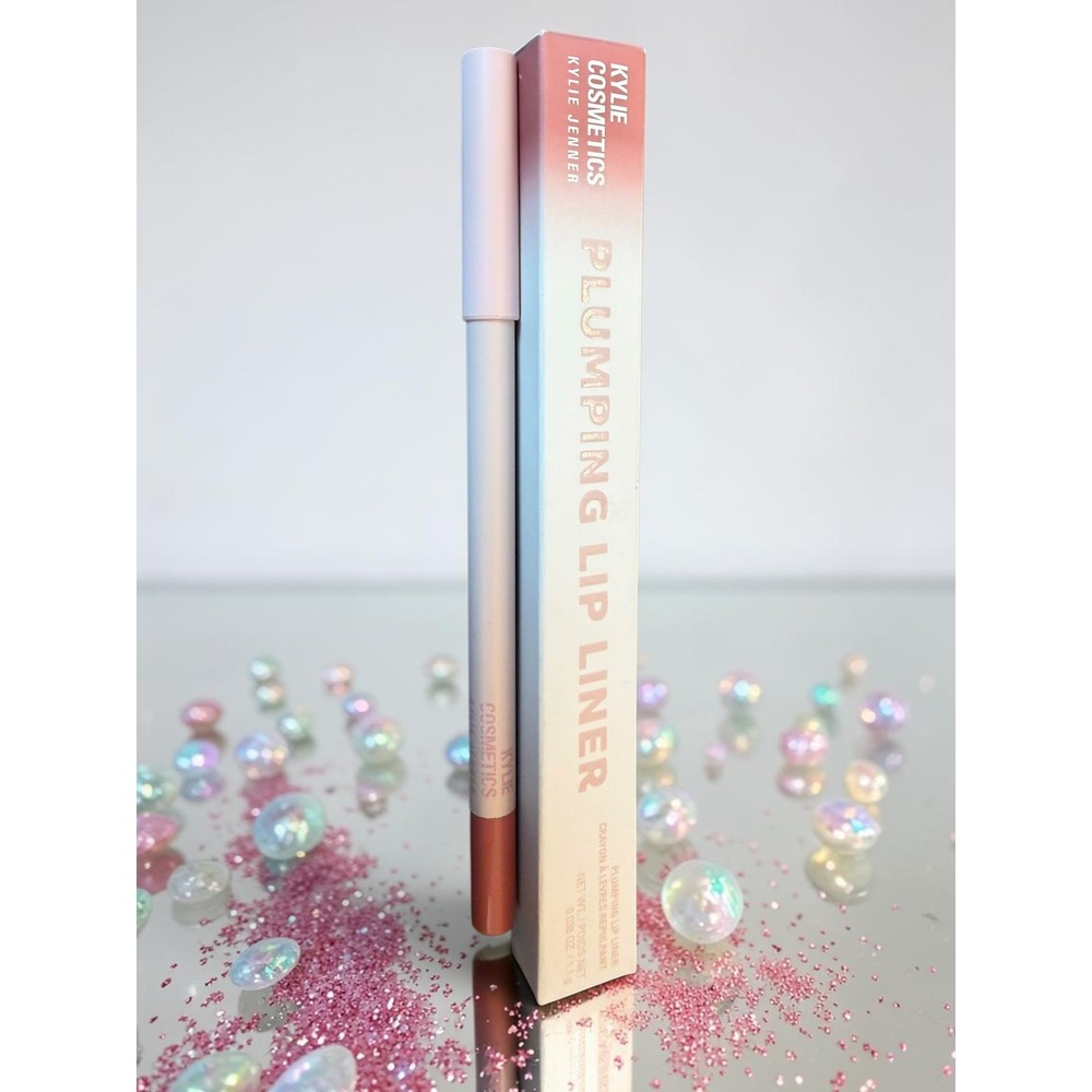 Kylie Cosmetics - Plumping Lip Liner - Shade: Risky Rose - *NIB*